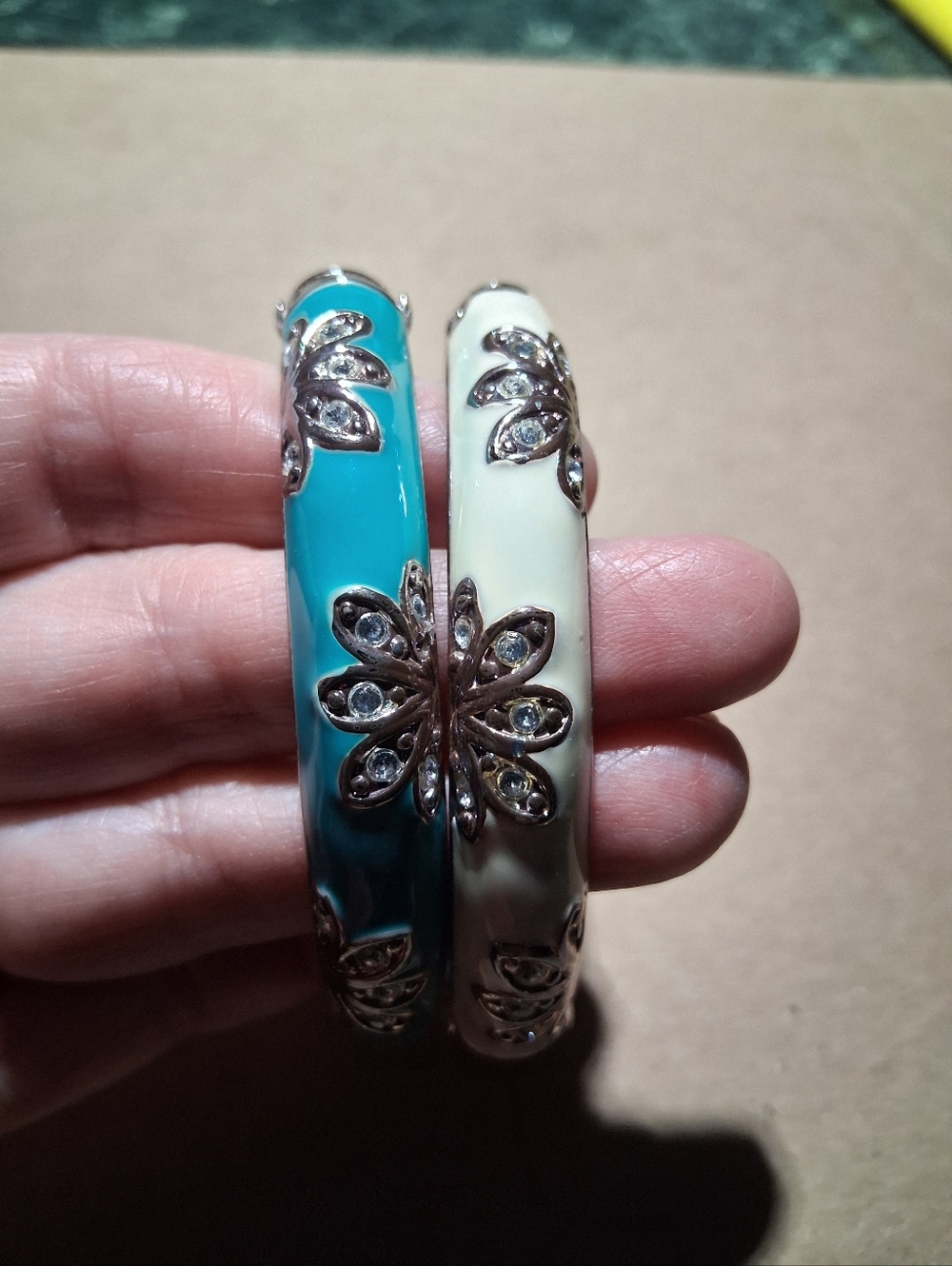 Bracelets - Picture 2 of 3
